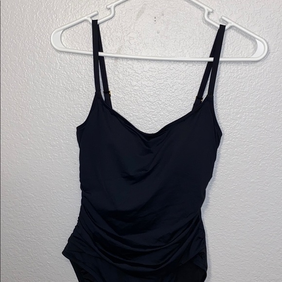 La Blanca Island Goddess One-piece Swimsuit- Black - Picture 6 of 10